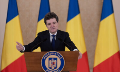 vaccinare-anti-hpv-si-testare-gratuita-pentru-cancer-de-col-uterin.-nicusor-dan-promulga-legea